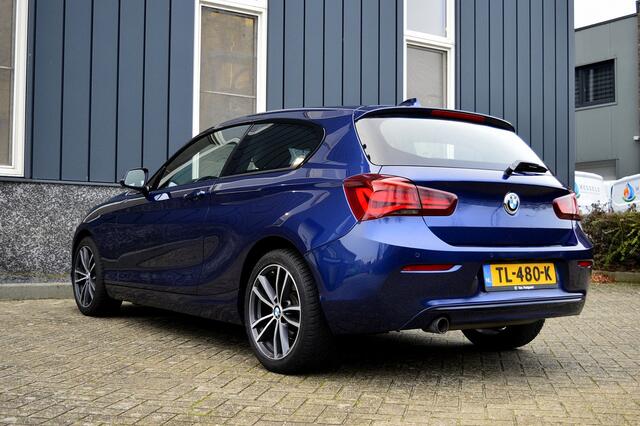 BMW 1-SERIE 118i Executive Rijklaarprijs-Garantie Navigatie Sport Interieur Airco Led
