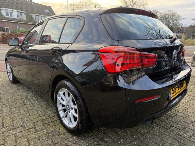 BMW 1-SERIE 118i CL Executive Aut., Sport-line | Clima | Navi