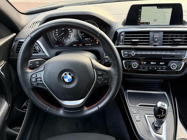 BMW 1-SERIE 118i CL Executive Aut., Sport-line | Clima | Navi