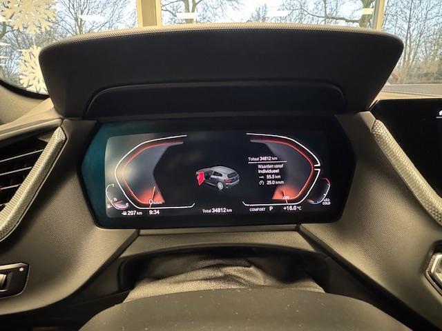 BMW 1-SERIE 118i High Executive M-Sport pakket I INCL. ¤ 850,00 AFL.KOSTEN + BOVAG GARANTIE