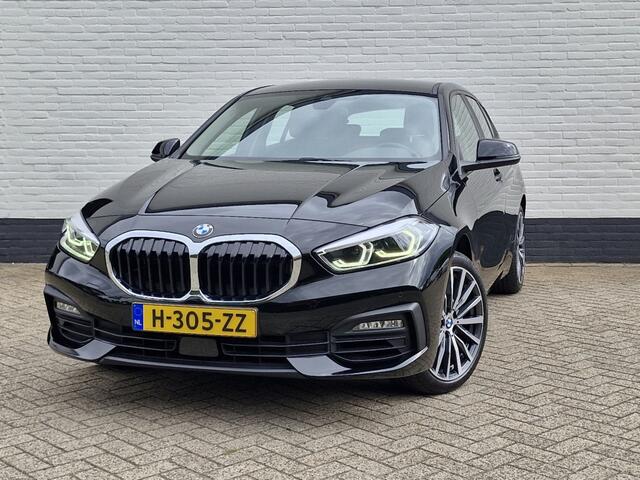 BMW 1-SERIE 118i Executive Editon | BMW Live Cockpit | Keyless | 18 '' LM |