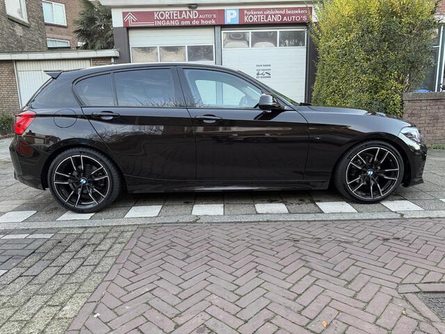 BMW 1-SERIE 118i Executive M2 COMPETITION LEER
