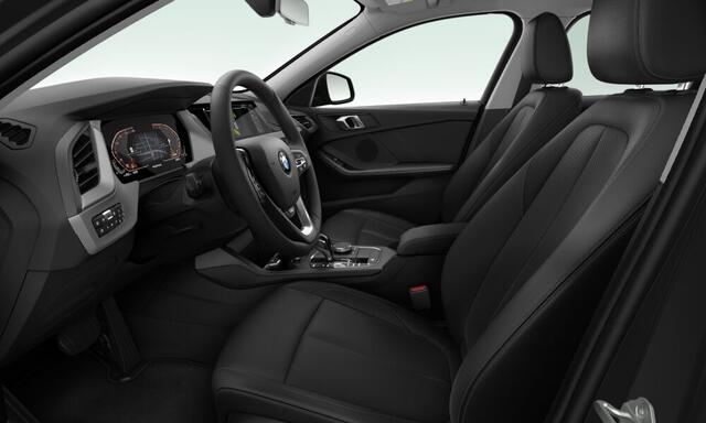 BMW 1-SERIE 118i | High Exe | Leder | Panorama | Camera | HiFi | Stuur + Stoelverw.