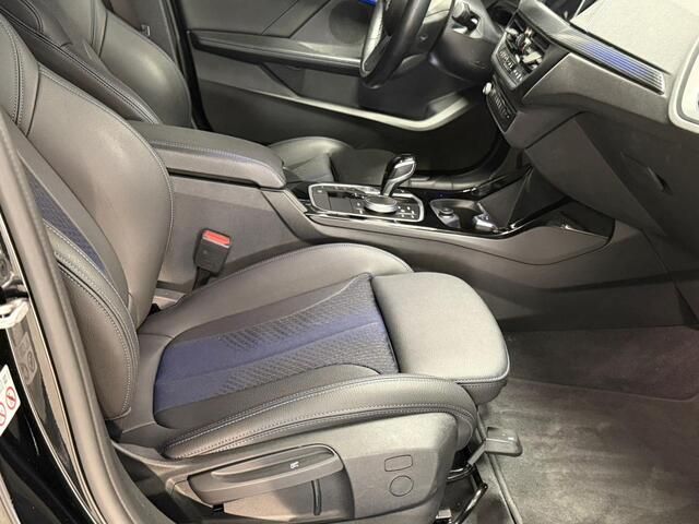 BMW 1-SERIE 118i Automaat M Sport Led Navi Clima 18Inch! Nieuwe Staat!