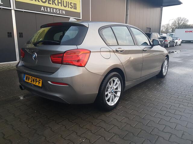 BMW 1-SERIE 120i High Executive