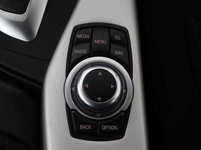 BMW 1-SERIE 118i Executive | 65.000 NAP | Cruise Control | Navigatie | Trekhaak | PDC | Bleutooth | Xenon | Automaat