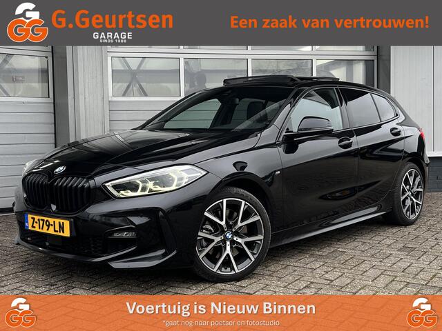 BMW 1-SERIE 120i M-sport, High Executive Panoramadak, HUD, Trekhaak, LED koplampen, Stoel/Stuurverwarming