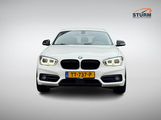 BMW 1-SERIE 118i Corporate Lease Executive Sport-Line NL-Auto incl. Trekhaak!