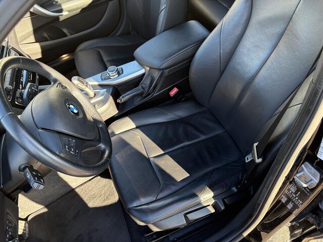 BMW 1-SERIE 120i Edition Sport Line Shadow Executive / AUTOMAAT / NAVI / LEER / 69dkm!