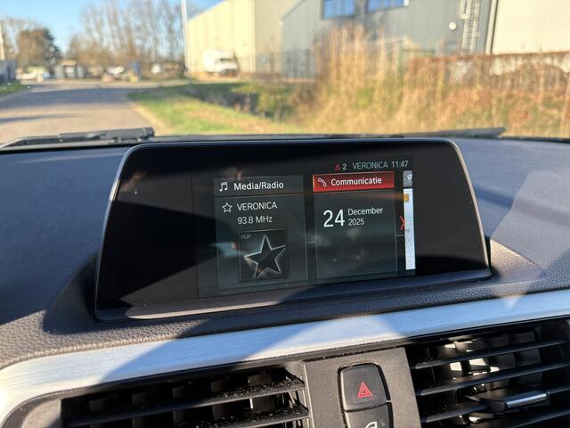 BMW 1-SERIE 120i Edition Sport Line Shadow Executive / AUTOMAAT / NAVI / LEER / 69dkm!