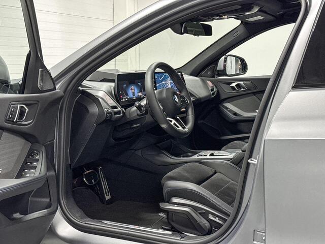 BMW 1-SERIE 120 | M-Sport Pro | Innovation Pack | Driving Assistant | Parking Assistant Plus | Harman/Kardon | Panoramadak | Comfort Access