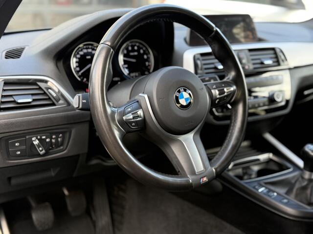 BMW 1-SERIE 116i M Sport Edition l Navigatie l Camera l Stoelverwarming