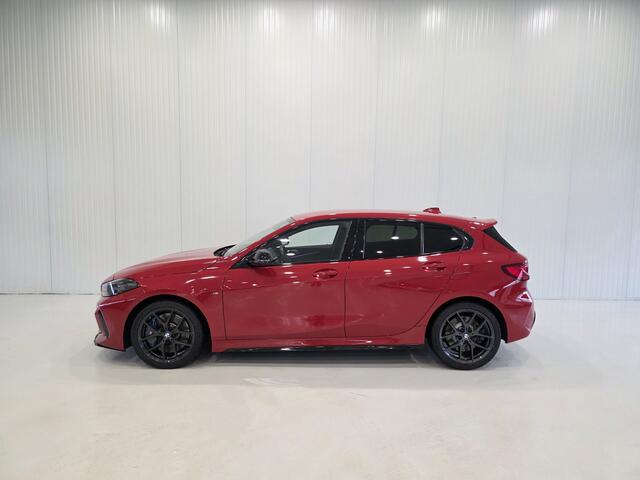 BMW 1-SERIE M135i xDrive M Performance |Fabrieksgarantie|1e eigenaar|