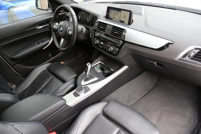 BMW 1-SERIE 118i M-Sport High Exec Autom Schuifdak HK Camera Leer Navi LED