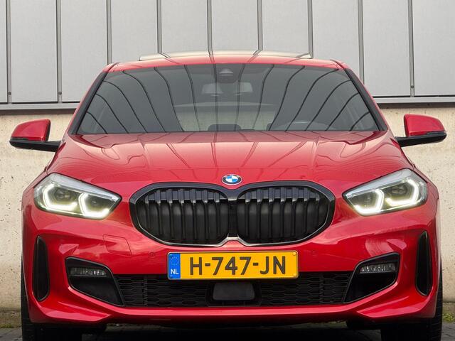 BMW 1-SERIE 118i 140PK Automaat M-Sport Plus Pano Schaalstoelen Keyless