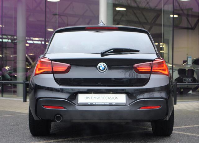 BMW 1-SERIE 118i Executive Automaat / Sportstoelen / LED / M Sportonderstel / Apple CarPlay / Stoelverwarming / Cruise Control