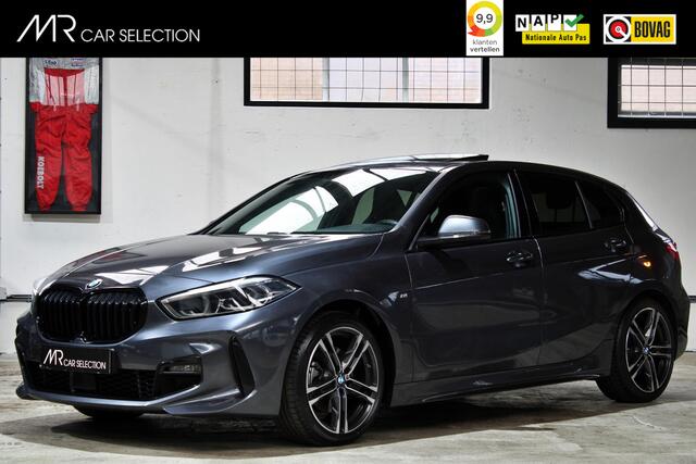 BMW 1-SERIE 118i Business Edition | M-Sport | Shadow Line | Panoramadak | Apple Carplay | 18 inch | NL auto | BTW |