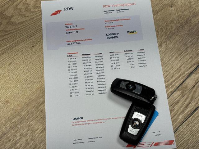 BMW 1-SERIE 118i Automaat/Sportstoel/Bluetooth/Cruise.