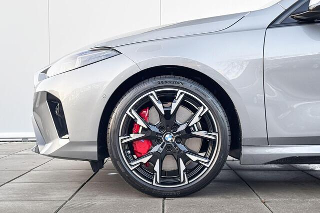 BMW 1-SERIE 120 M Sport Design Edition Stuurwielrand / 19 inch / Glazen dak