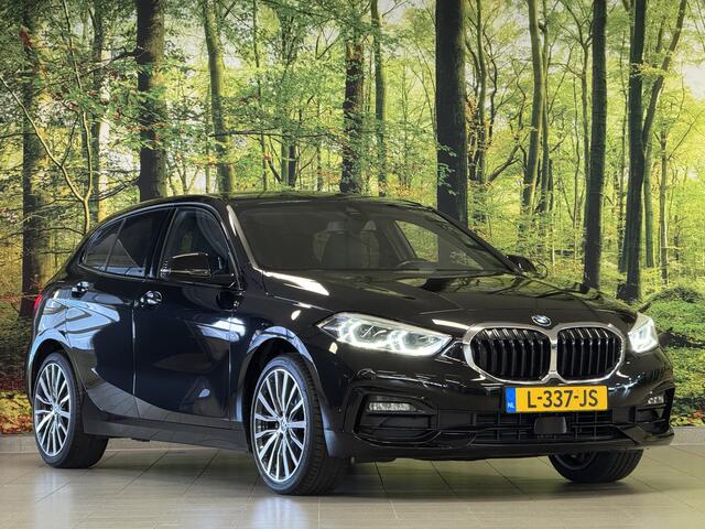 BMW 1-SERIE 118i Business Sport Line | Apple Carplay | Android Auto | Sfeerverlichting | Navigatie | DAB | Lane Assist | Cruise Control | Parkeersensoren | LED | Elektrische Spiegels
