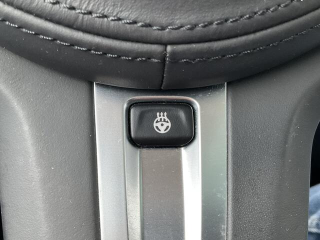 BMW 1-SERIE 120i M-Sport Automaat Pano.dak Leer Stoel/Stuurverw HUD Carplay Stoelverw Led VOL!