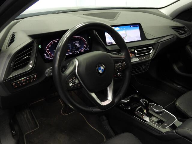 BMW 1-SERIE 118i Aut. Intro Sport Line VOL LEER/NAVI/CAMERA/LED/18"LMV!
