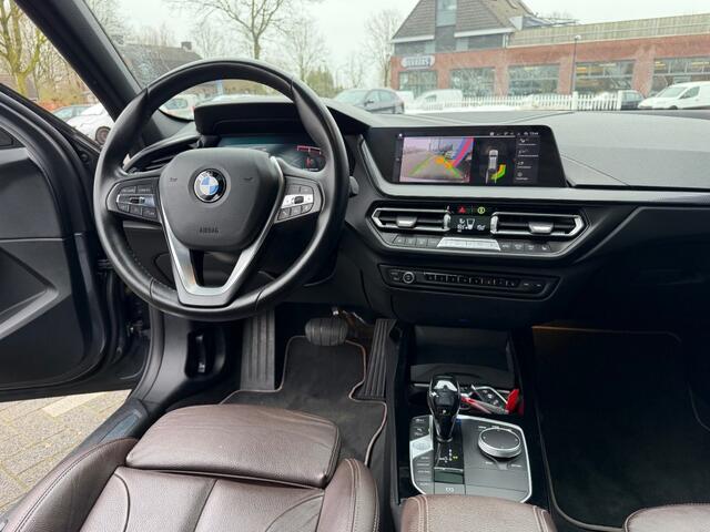 BMW 1-SERIE 118I 140pk Automaat Panodak Navi Camera Leer Led Airco(ECC)