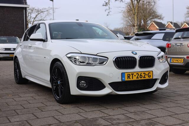 BMW 1-SERIE 116D M-SPORT AUTOMAAT | NAVI | TREKHAAK | NAP