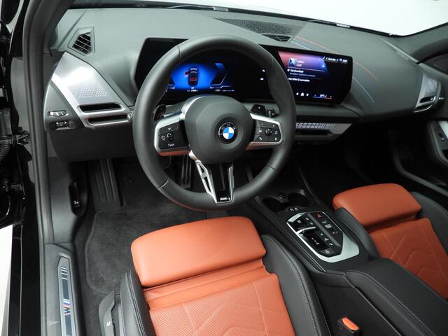 BMW 1-SERIE 5-deurs 120 | M-Sportpakket | LED | Leder | Navigatie | Sportstoelen | Stoelverwarming | DAB | Alu 19 inch