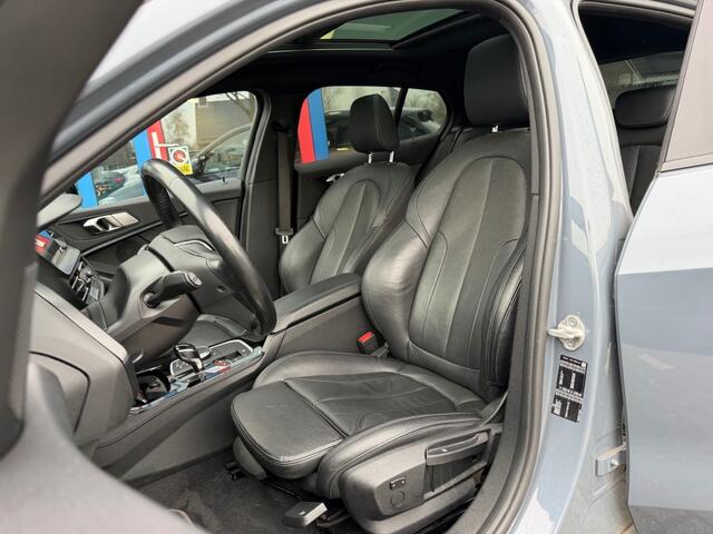 BMW 1-SERIE 118I 140pk Automaat Panodak Navi Camera Leer Led Airco(ECC)