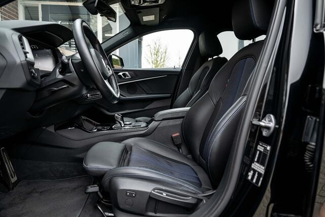 BMW 1-SERIE 118 118i M Sport | Shadow | Camera | Apple CarPlay | ACC | Stoelverwarming | Sportstoelen |