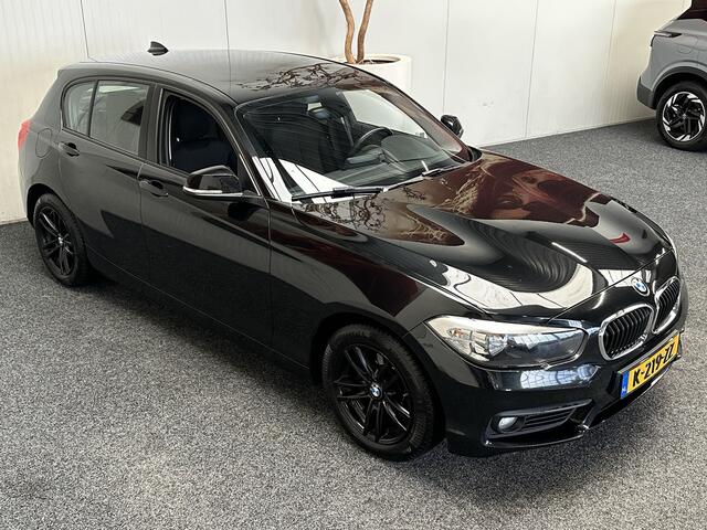 BMW 1-SERIE 118i CENTENNIAL EXECUTIVE AUTOMAAT NAVIGATIE CRUISE CONTROL CLIMATE CONTROL BLUETOOTH TELEFOON MEDIA VOORBEREIDING PDC ZEER MOOI !! 3010