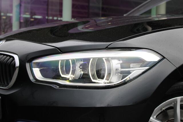 BMW 1-SERIE 118i Executive Sport Line Automaat / Sportstoelen / LED / Cruise Control / PDC