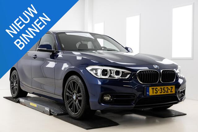 BMW 1-SERIE 118i High Executive, Sport Line, Uniek! LCI, Navi, Keyless, Leer, Automaat!