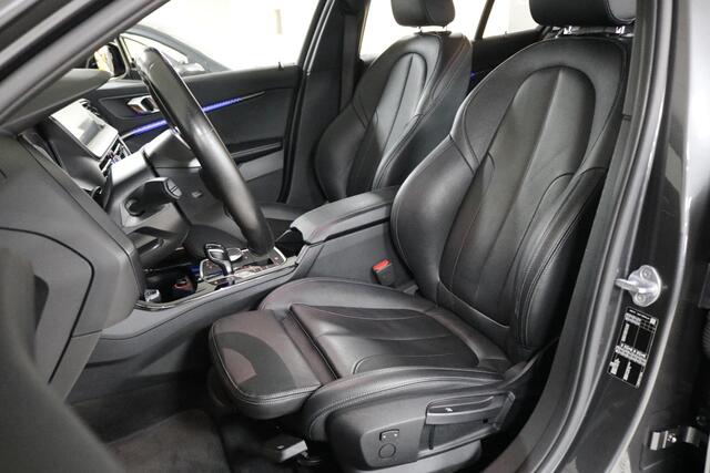 BMW 1-SERIE 118i High Executive Edition Clima | DAB | LED | Carplay | Leder | Cruise.
