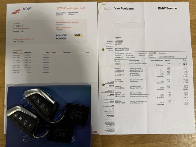 BMW 1-SERIE 118i High Executive / Automaat / Virtual Cockpit / Carplay / 40.769km NAP!!