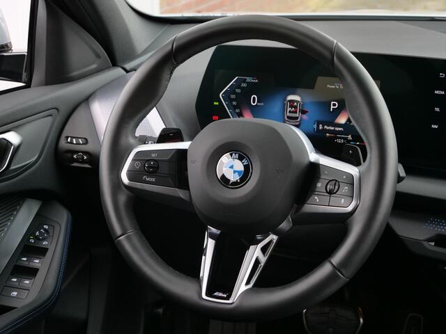 BMW 1-SERIE 116 automaat 123pk M Sportpakket Pro Stoelverwarming / Camera / Keyless entry