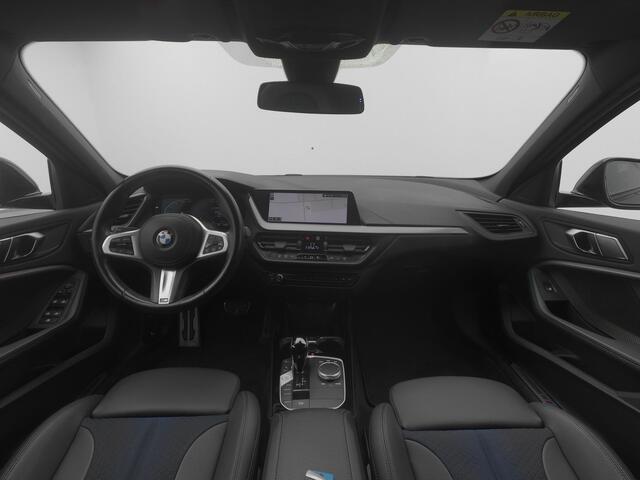 BMW 1-SERIE 116i Automaat M-Sport | CAMERA | NAVI