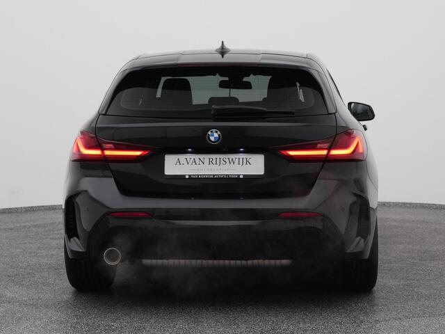 BMW 1-SERIE 116i Automaat M-Sport | CAMERA | NAVI
