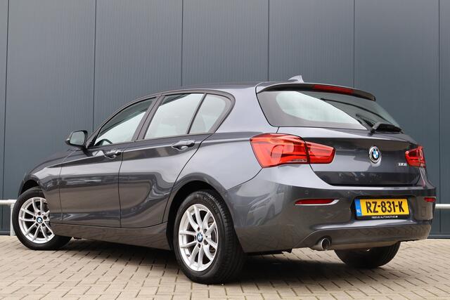 BMW 1-SERIE 118i Executive Automaat | NL Auto | LED | Climate Control Parkeersensoren
