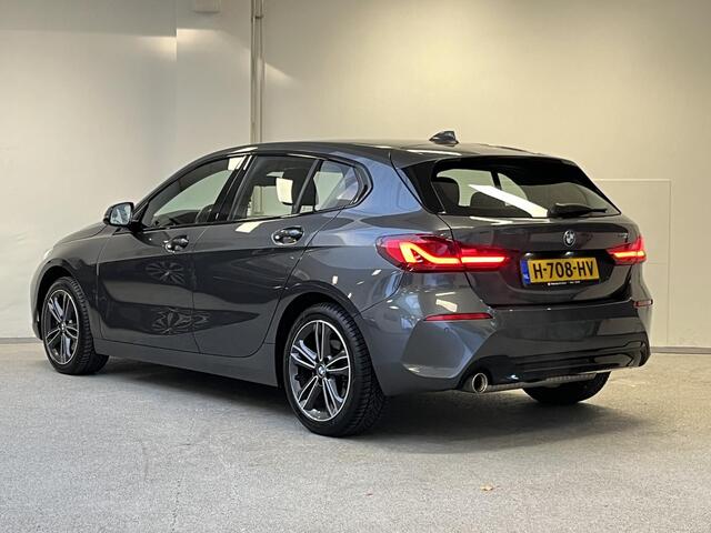 BMW 1-SERIE 118i Sport Line Executive | 1e-EIG | TREKHAAK | STUUR/STOEL.V.W. |