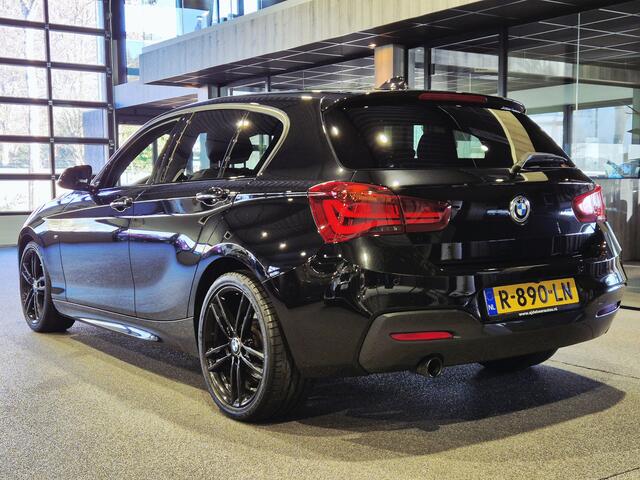 BMW 1-SERIE 116i M-Sport Shadow Edition Camera | Leder | Stoelverwarming | Zwarte hemel | CarPlay | Cruise