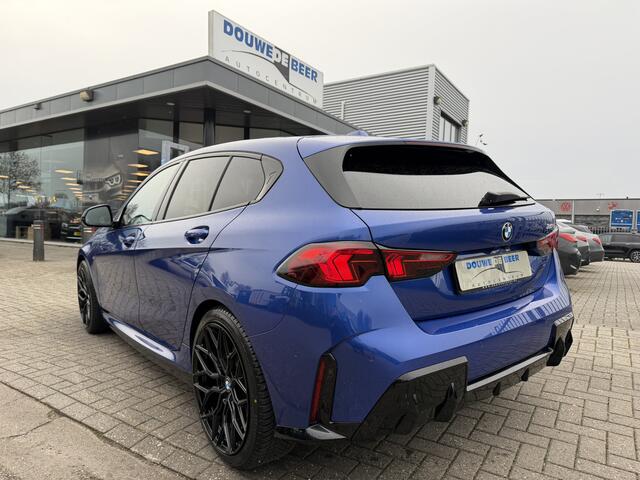 BMW 1-SERIE 120 M Sport Adapt. Cruise | 360-Camera | HUD | Stoelverw. | Keyless