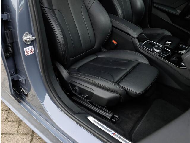 BMW 1-SERIE 120i M Sport Comfort Pro Pack Innovation | Pano Keyless Harman Kardon Head-Up