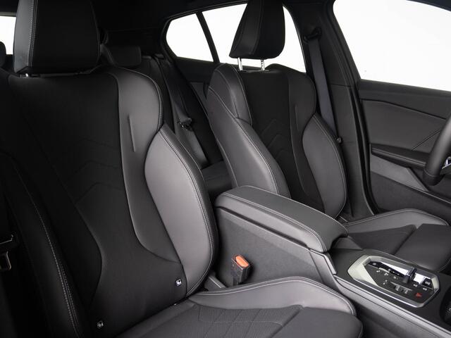 BMW 1-SERIE 120 | M Sportpakket | Premium Pack | Comfort Access | Verwarmd Stuurwiel | Stoelverwarming | 18'' | Ekris Selection