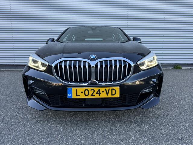 BMW 1-SERIE 118i High Exec M-sport Automaat Led PDC Cruise stoel & stuurverw