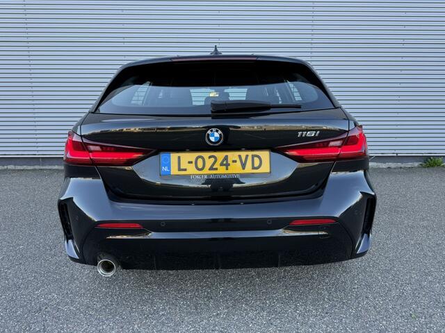 BMW 1-SERIE 118i High Exec M-sport Automaat Led PDC Cruise stoel & stuurverw