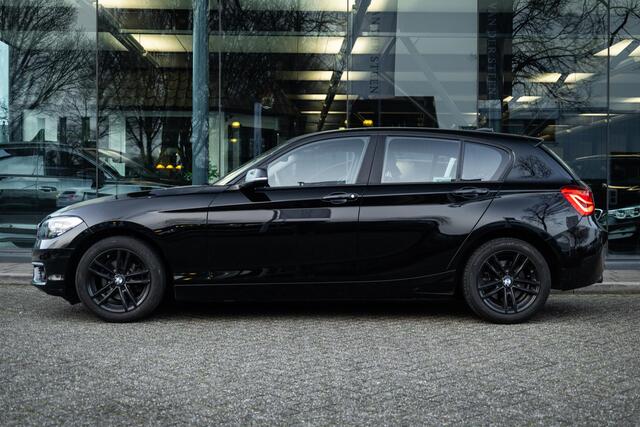 BMW 1-SERIE 118i Corporate Lease Executive Dealer Onderhouden | Stoelverwarming