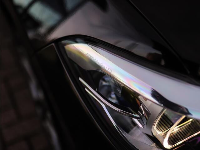 BMW 1-SERIE M140i xDrive High Executive | Pano | Camera | Memory | H/K