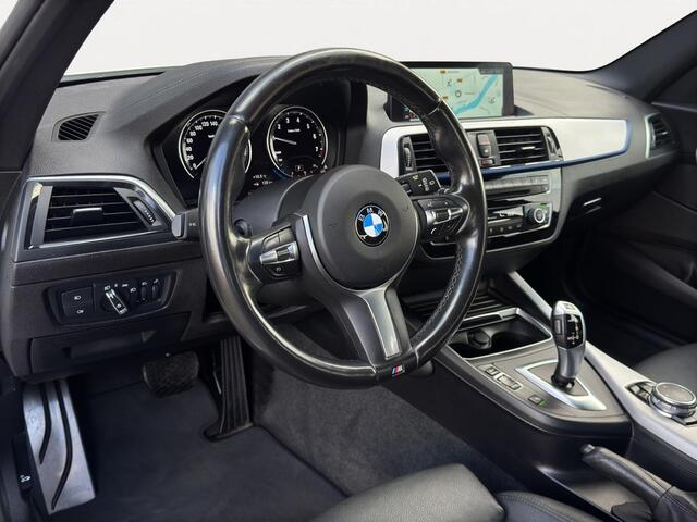 BMW 1-SERIE 118i 136PK Automaat M-Sport Shadow Leer LED Navi Professional